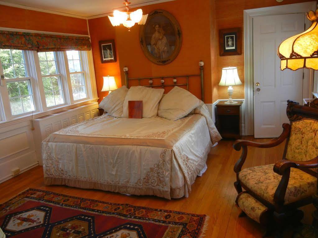 The Melange Inn Hendersonville Exterior foto